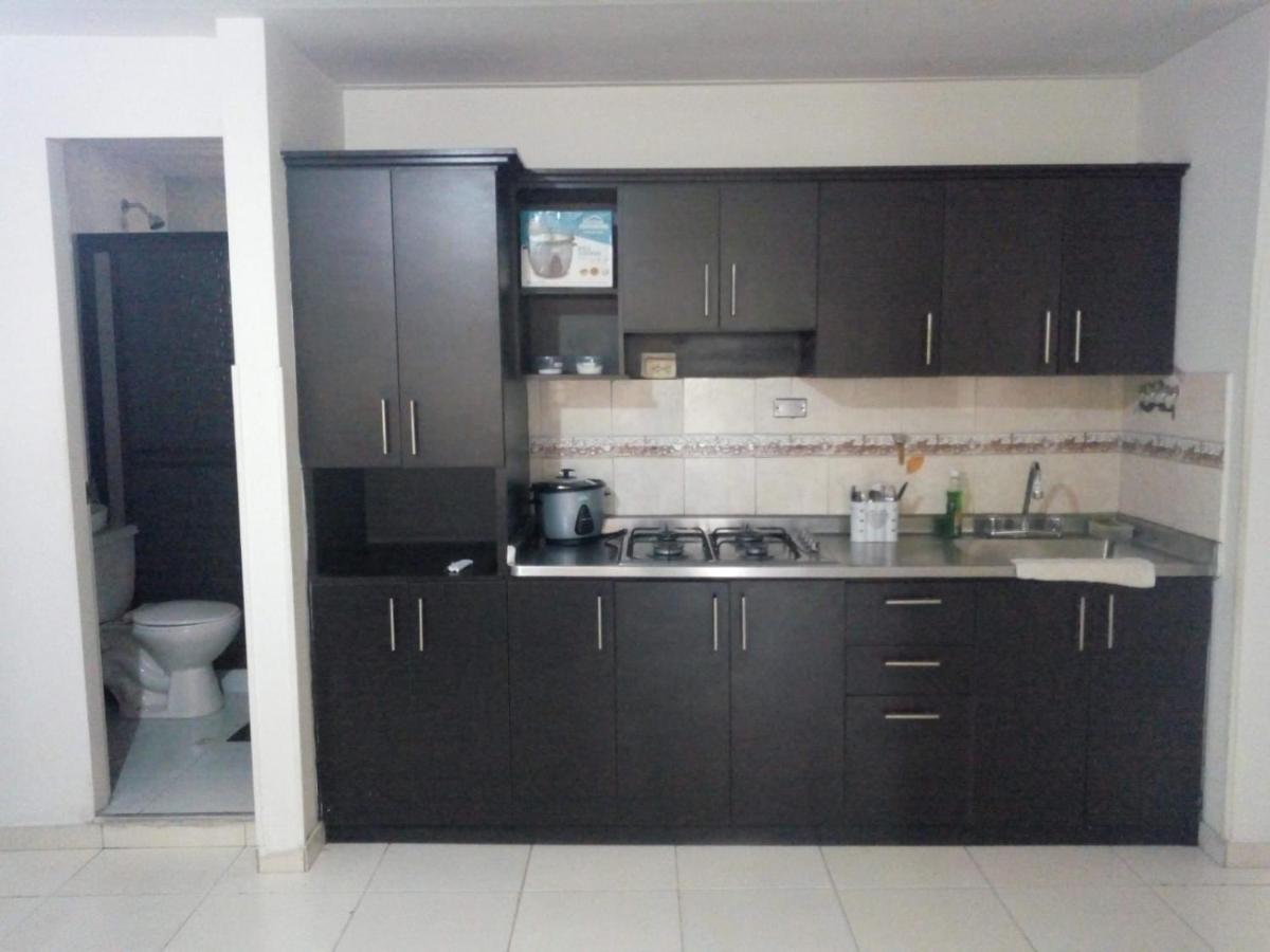 E2 Comodo Y Amplio Apartamento En Laureles Estadio 120 Mts2 Медельїн Екстер'єр фото