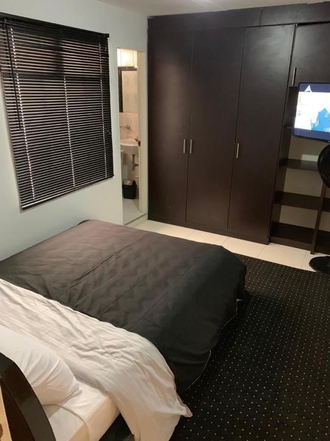 E2 Comodo Y Amplio Apartamento En Laureles Estadio 120 Mts2 Медельїн Екстер'єр фото