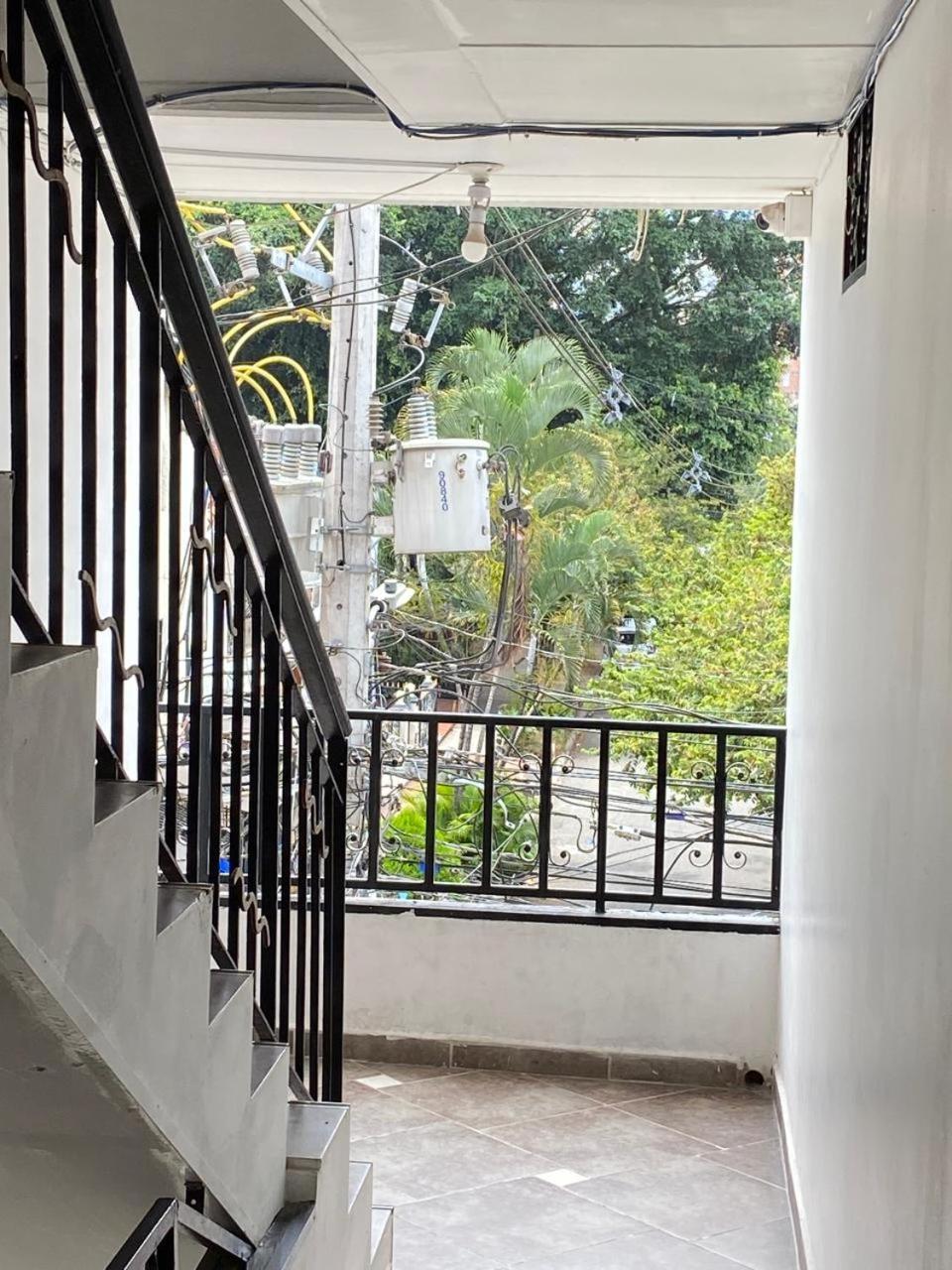 E2 Comodo Y Amplio Apartamento En Laureles Estadio 120 Mts2 Медельїн Екстер'єр фото